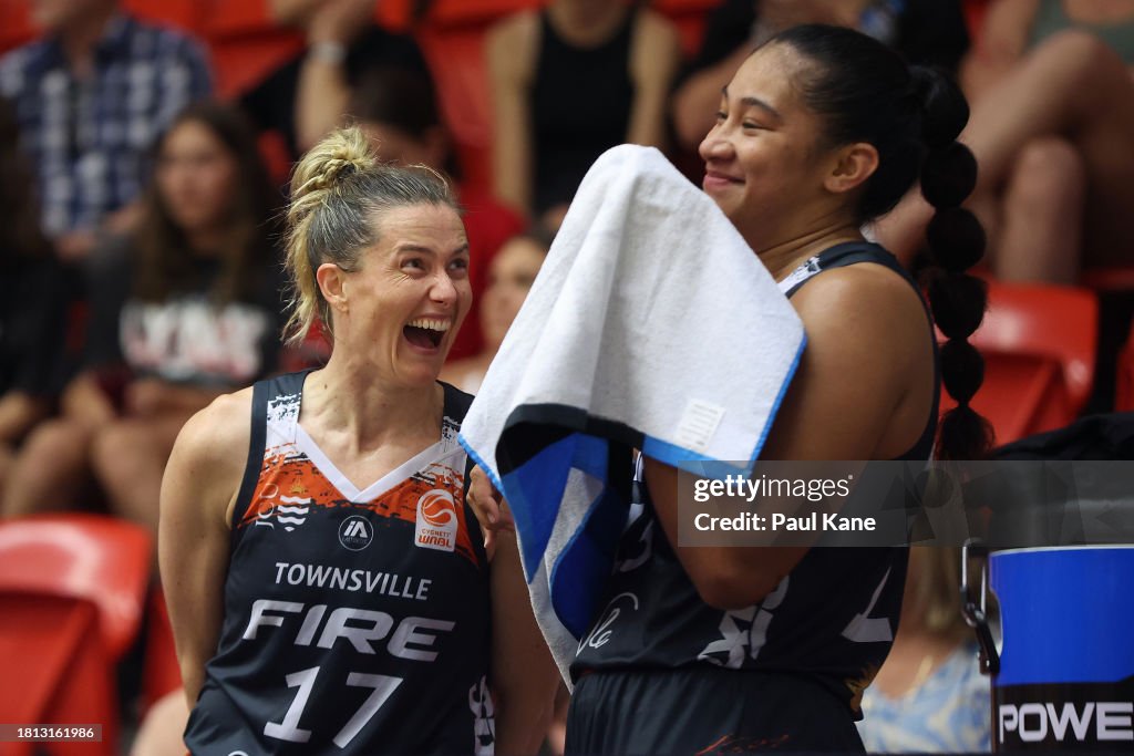WNBL Rd 4 - Perth Lynx v Townsville Fire