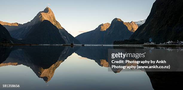 milpond sound - milford sound stock pictures, royalty-free photos & images