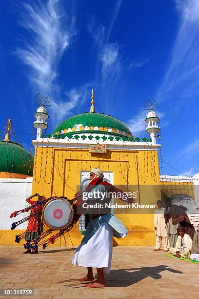 Pakistan Rufi 892 Punjabi Sufi Stock Photos, High-Res Pictures, and Images - Getty Images