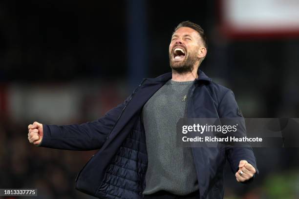 Rob Edwards, Manager of Luton Town, celebrates after the team's victory in the Premier League match between Luton Town and Crystal Palace at...