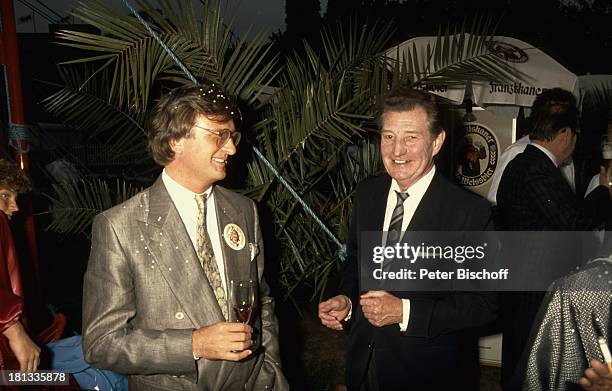 Hardy Rodenstock, Fritz Walter , Gäste, Party zum 40.Geburtstag von "Roncalli"-Chef Bernhard Paul, Wiesbaden, Hessen, Deutschland, Europa, Zirkus...