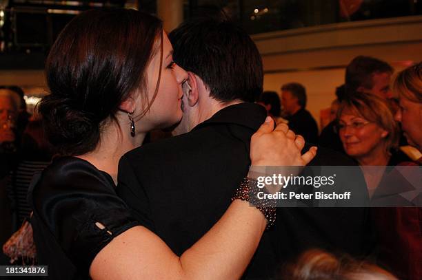 Henriette Richter-Röhl , Ehemann Dr. Walter Unterweger , Aftershow-Party nach ARD/MDR Gala, Verleihung Medienpreis "Brisant Brillant" , Dresden,...