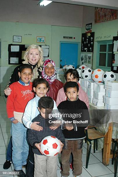 Ute-Henriette Ohoven , Straßenkinder, Überraschungsreise der "Unesco" zum 60.Geburtstag, Casablanca, Marokko, ,