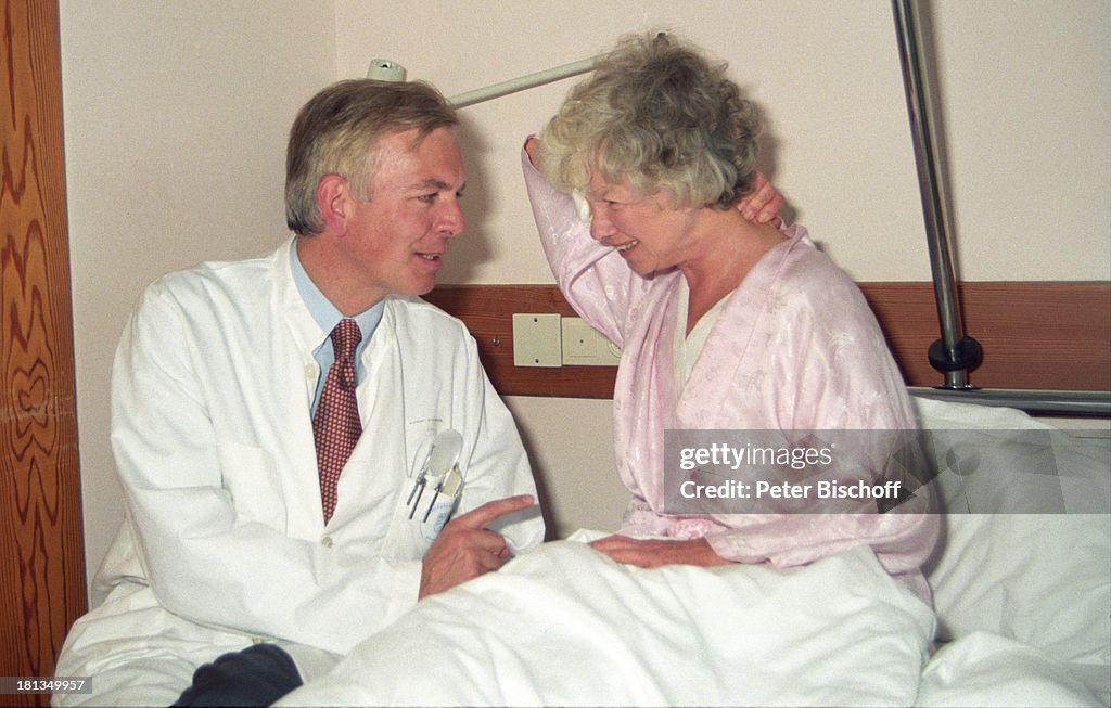 Maria Sebaldt, Prof. Dr. Gisbert Richard. nach NotOperation,... News