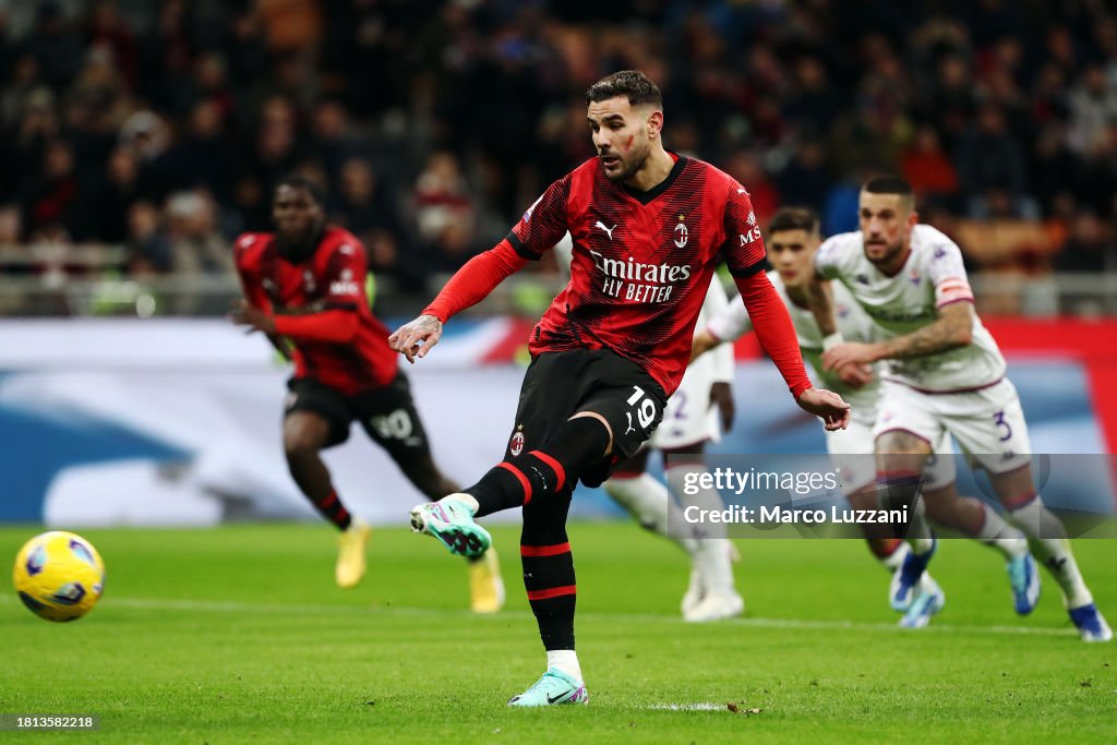 AC Milan v ACF Fiorentina - Serie A TIM