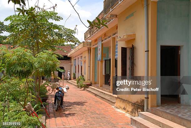 Gesundheitszentrum von Tien Luc, Vietnam, Asien, Dorf, Krankenstation, Reise,