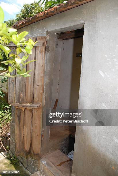 Latrine , Gesundheitszentrum von Tien Luc, Vietnam, Asien, Dorf, Krankenstation, Reise,