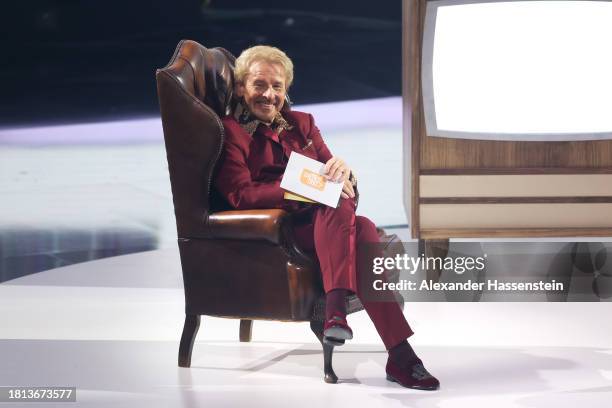 Thomas Gottschalk speaks on stage during the "Wetten, Dass ...?" tv show on November 25, 2023 in Offenburg, Germany.