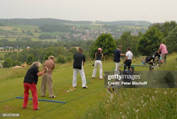 Golfer, Benefiz-Golf-Turnier des Promi-Charity-Golf-Clubs "Eagles" zugunsten des parkinsonkranken Ex-Star-Tenor P E T E R H O F M A N N, Golf-Hotel...