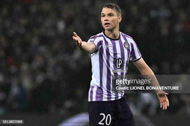 Toulouse's German midfielder Niklas Schmidt reacts during the UEFA Europa League group E football match between Toulouse FC and Royale Union...