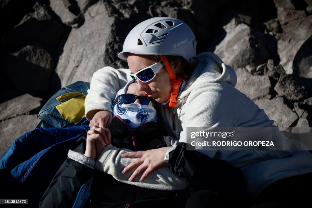MEXICO-FRANCE-HEALTH-CLIMBING