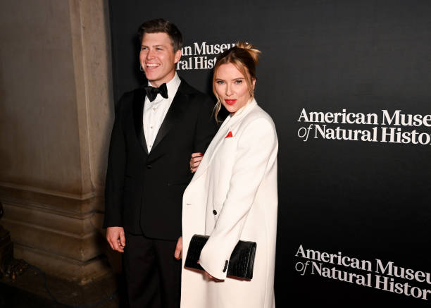 Colin Jost and Scarlett Johansson at the American Museum of Natural History's 2023 Museum Gala held on November 30, 2023 in New York, New York.