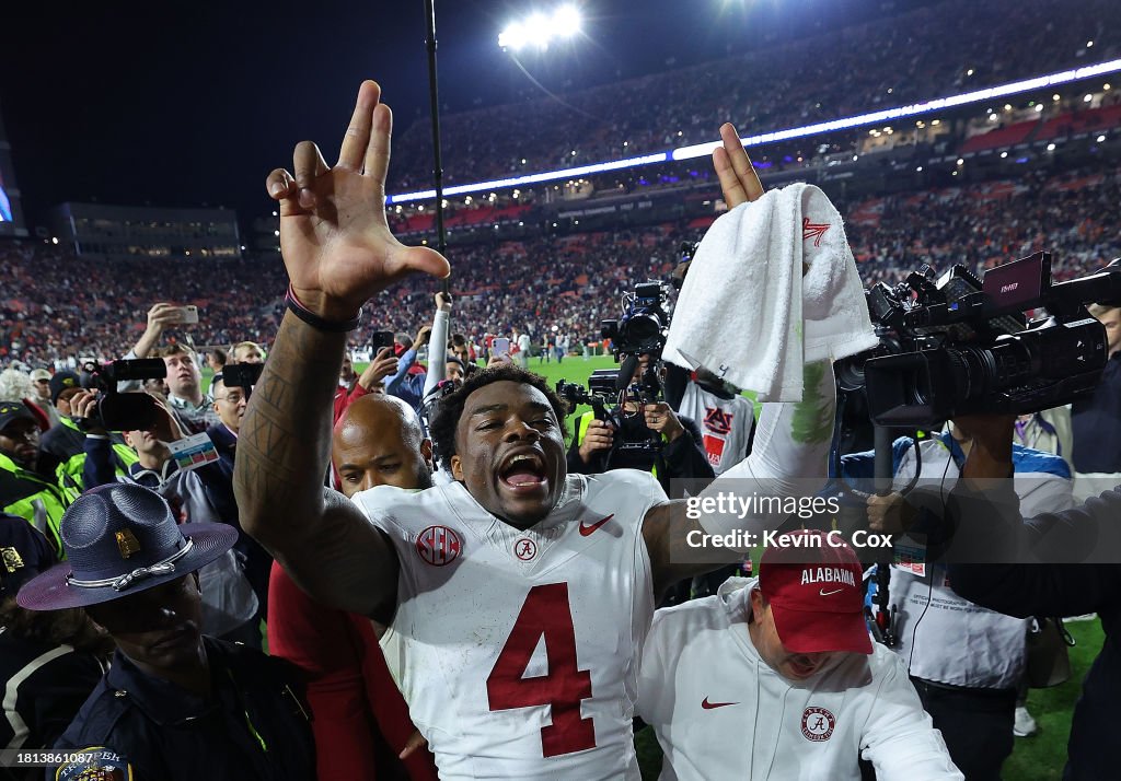 Alabama v Auburn