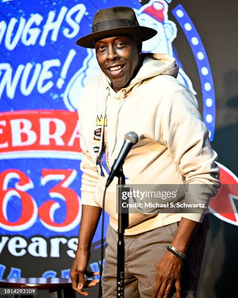 Comedian Arsenio Hall performs at The Ice House Comedy Club on November 25, 2023 in Pasadena, California.