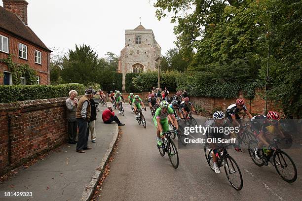 Puttenham 41 Puttenham Stock Photos, High-Res Pictures, and Images - Getty Images