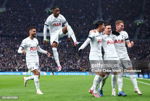 Giovani Lo Celso of Tottenham Hotspur celebrates scoring their teams first goal during the Premier League match between Tottenham Hotspur and Aston...
