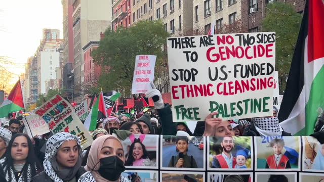 NY: Supporters Of Palestine March In Manhattan Calling For Cease Fire From Israel