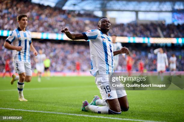 Umar Sadiq of Real Sociedad celebrates after scoring his team's second goal during the LaLiga EA Sports match between Real Sociedad and Sevilla FC at...