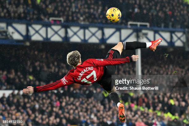 Alejandro Garnacho of Manchester United scores the team's first goal the Premier League match between Everton FC and Manchester United at Goodison...