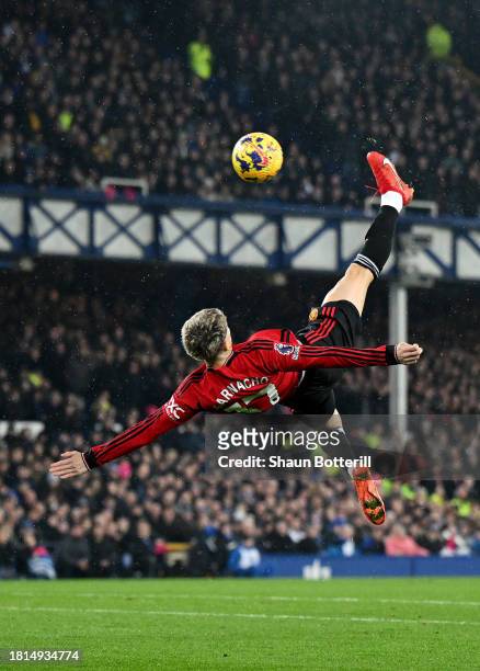 Alejandro Garnacho of Manchester United scores the team's first goal the Premier League match between Everton FC and Manchester United at Goodison...