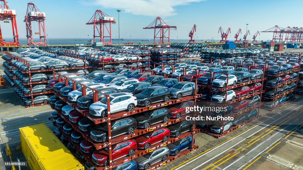 Vehicles Export in Suzhou Port