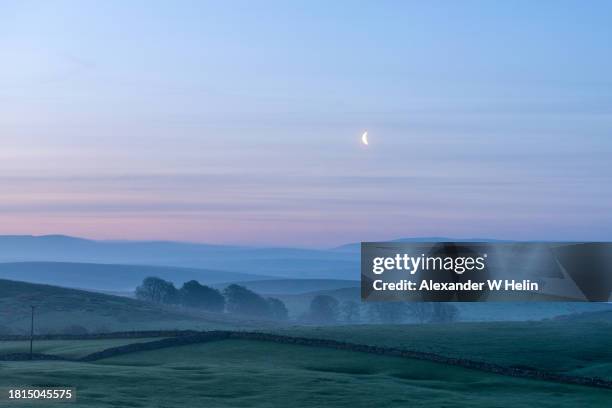 ribblesdale before dawn - north yorkshire dales stock pictures, royalty-free photos & images