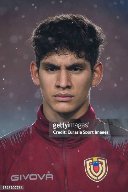 Goalkeeper Jorge Sanchez of Venezuela getting into the field during FIFA U-17 World Cup Round of 16 match between Argentina and Venezuela at Si Jalak...