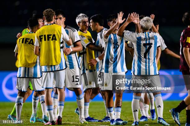 Argentina squad celebrates with his teammates after winning Venezuela during FIFA U-17 World Cup Round of 16 match between Argentina and Venezuela at...