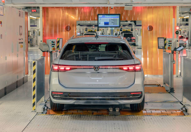 SVK: Volkswagen Slovakia Starts Production Of New Passat And Superb Models