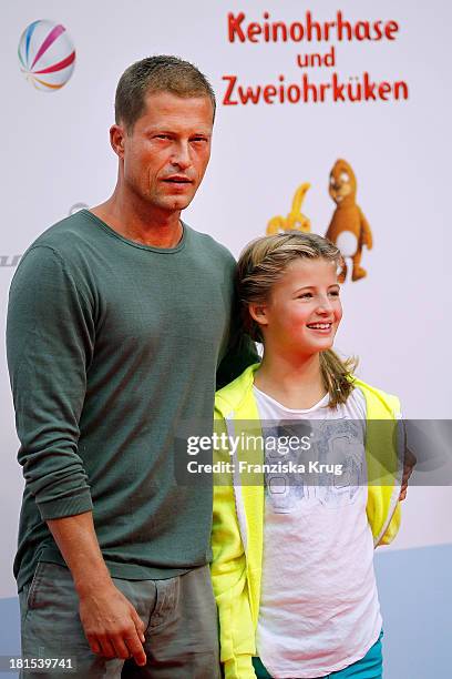 Til Schweiger and Emma Schweiger attend the 'Keinohrhase und Zweiohrkueken' Premiere at CineStar on September 22, 2013 in Berlin, Germany.