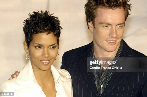 Toby stephens die another day hi-res stock photography and images