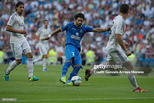 Angel Lafita of Getafe CF scores the opening goal during the La Liga match between Real Madrid CF and Getafe CF at Estadio Santiago Bernabeu on...