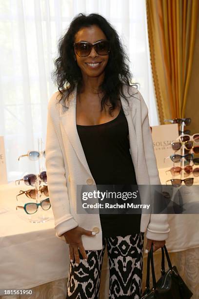 Khandi Busby 64 Khandi Alexander Emmys Photos & High Res Pictures - Getty Images