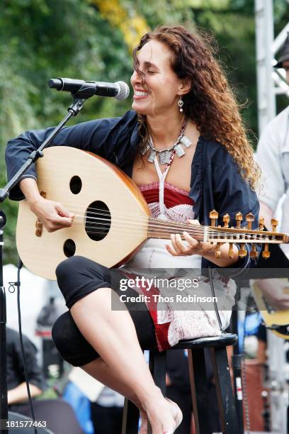 Basdya Basya Schechter Photos and Premium High Res Pictures - Getty Images