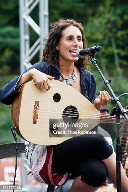 Basdya Basya Schechter Photos and Premium High Res Pictures - Getty Images