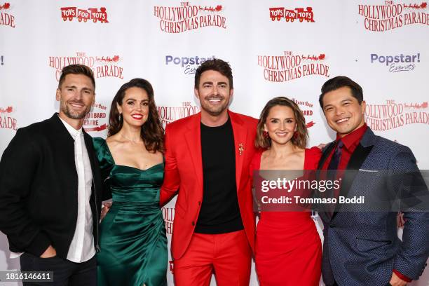 Andrew Walker, Erin Cahill, Jonathan Bennett, Rachael Leigh Cook and Vincent Rodriguez III attend the 91st anniversary of the Hollywood Christmas...