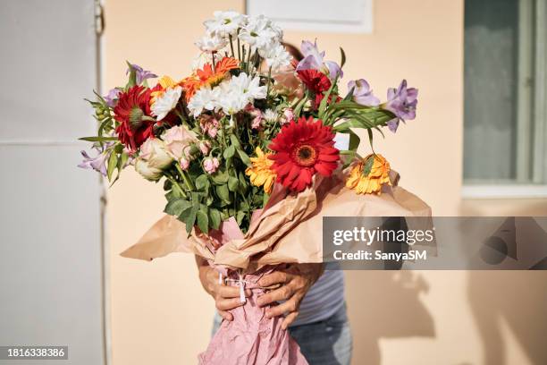 surprise for mother's day! - audit stock pictures, royalty-free photos & images