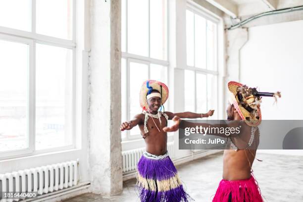 dancers rehearsing before performance - tribal dancing stock pictures, royalty-free photos & images