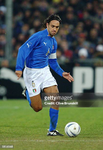 Alessandro Nesta of Italy runs with the ball during the International Friendly match between Italy and Portugal held on February 12, 2003 at the...