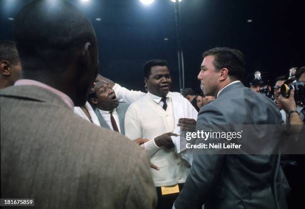 117 Drew Bundini Brown Photos and Premium High Res Pictures - Getty Images 117 Drew Bundini Brown Photos and Premium High Res Pictures - Getty Images