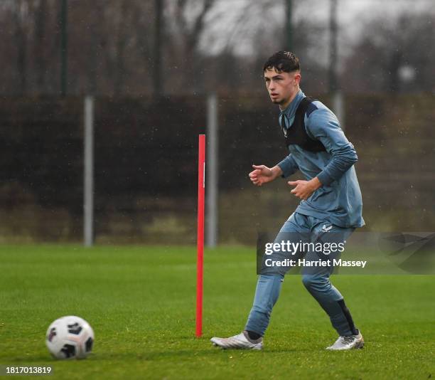 Darren Palmer of Newcastle United passes the ball during the Newcastle United U19 training session at Stade Georges-Lefèvre Training Ground on...