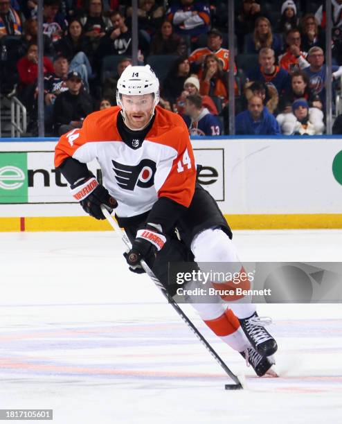 Sean Couturier of the Philadelphia Flyers skates against the New York Islanders at UBS Arena on November 25, 2023 in Elmont, New York.