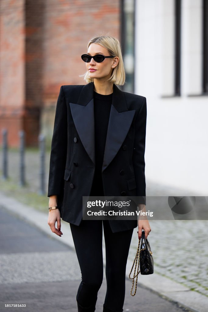 Street Style - Berlin - November, 2023
