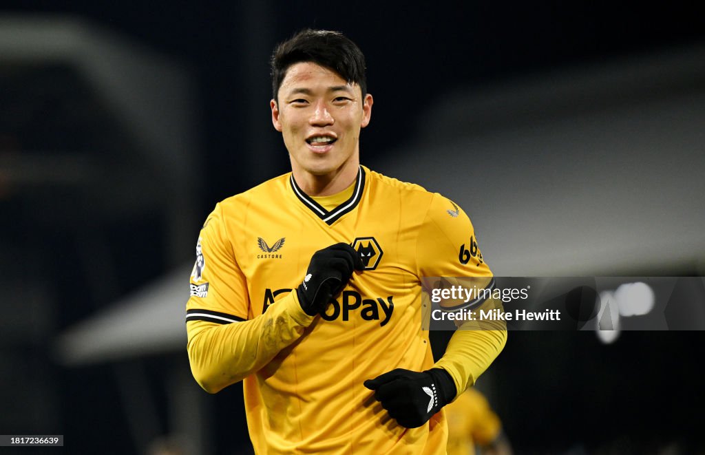 Fulham FC v Wolverhampton Wanderers - Premier League
