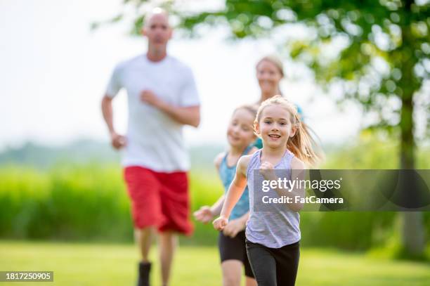 Distance Running Family 2,484 Long Distance Family Stock Photos, High-Res Pictures, and Images ...