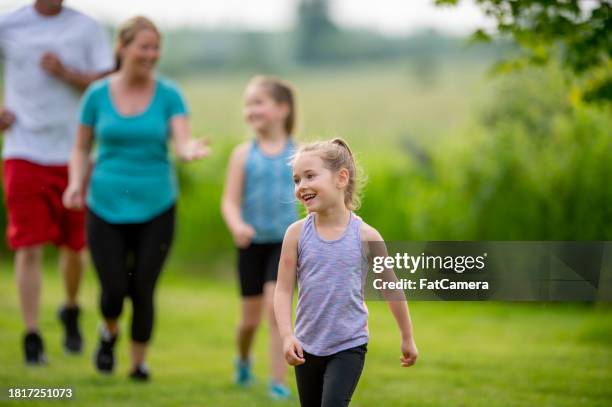 Distance Running Family 2,484 Long Distance Family Stock Photos, High-Res Pictures, and Images ...