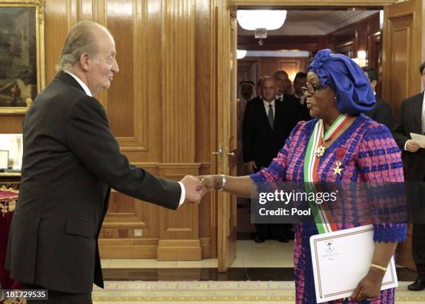 King Juan Carlos of Spain receives the credentials of new ambassador Purificacion Angue Ondo Avomo of Equatorial Guinea, hours before entering the...