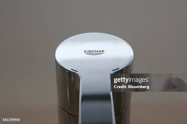 Grohe Store 62 Grohe Bathroom Fixtures Stock Photos, High-Res Pictures, and Images ...