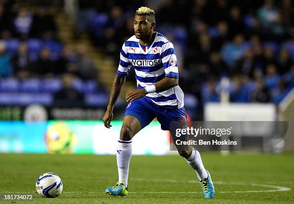Reading v Leeds United - Sky Bet Championship Reading v Leeds United - Sky Bet Championship