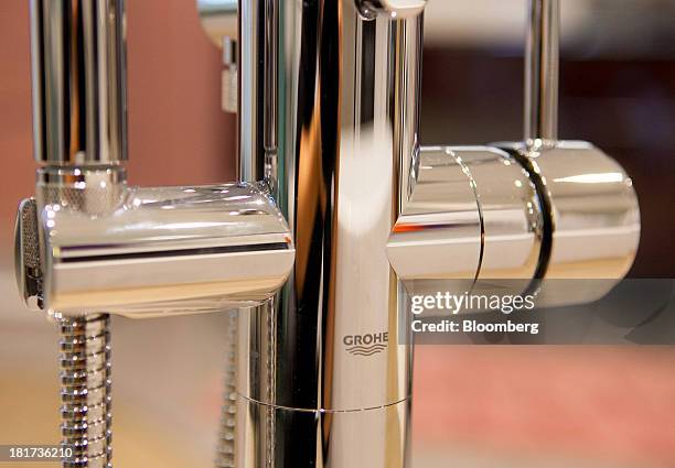 Grohe Store Grohe Bathroom Fixtures Photos and Premium High Res Pictures - Getty Images